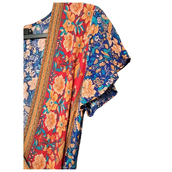 Vibrant Floral V-Neck Maxi Dress in Blue and Orange. Floral And Bohemian - Picture 3 of 9